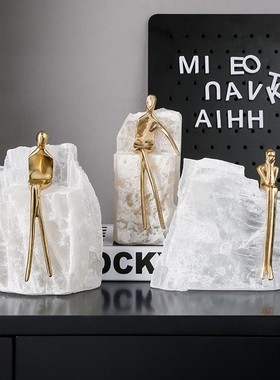 轻奢黄铜人物摆件北欧风高级感橱窗酒柜桌面茶几工艺品水晶石装严