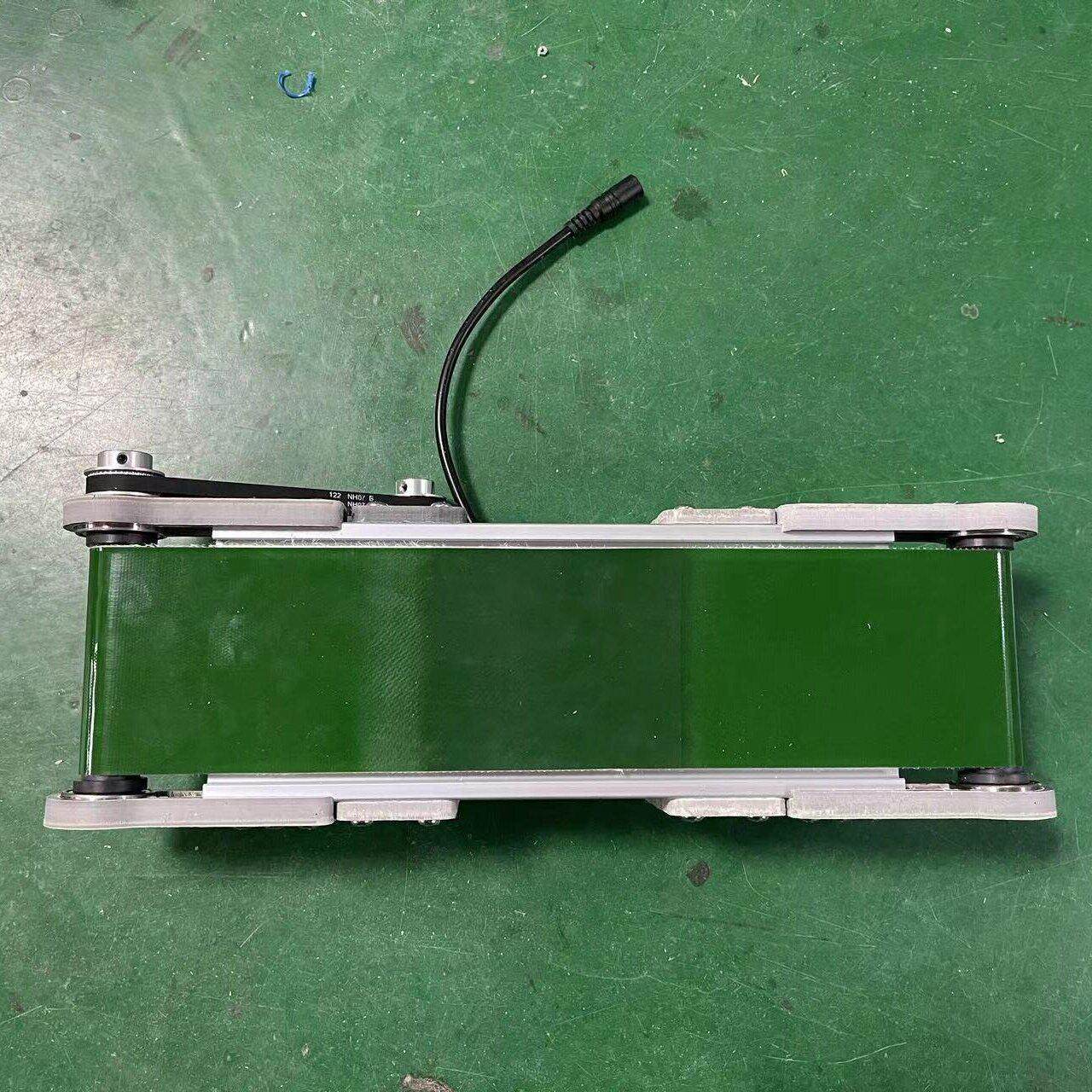 10*35cm小型桌面输送带流水线 线小型输送机学生摩檫力实验科技创