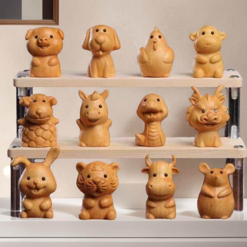 黄金檀崖柏木雕刻十二生肖鼠牛虎兔龙蛇马羊猴鸡狗猪手把件摆件