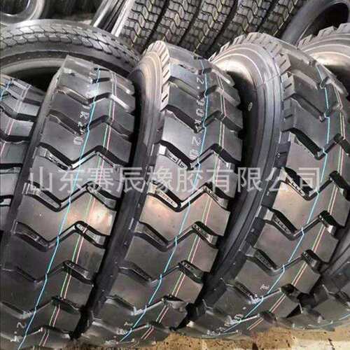 厂家直销1000R20 1100R20 1200R20钢丝胎 全钢耐磨加厚子午线轮胎