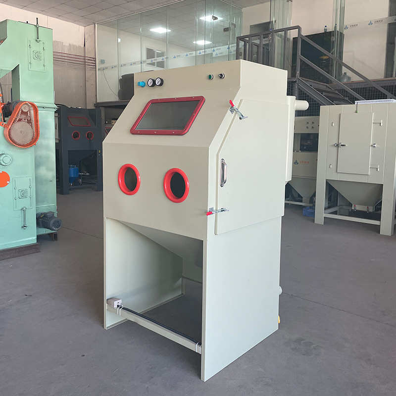 小型手动喷砂机厂家金属工件去氧化模具清理干式手持式喷沙机