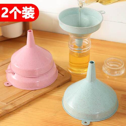 Large Plastic Kitchen Funnel with Wide Mouth for Filtering W