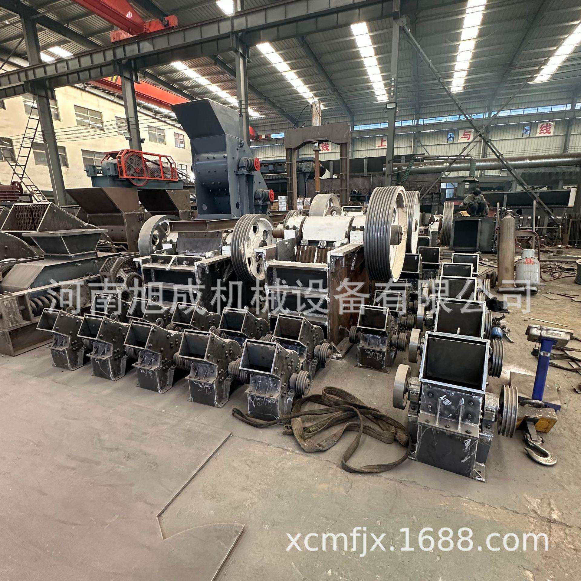 200x300砖头瓦块锤式破碎机小型制砂机家用水泥块煤炭打砂 粉碎机