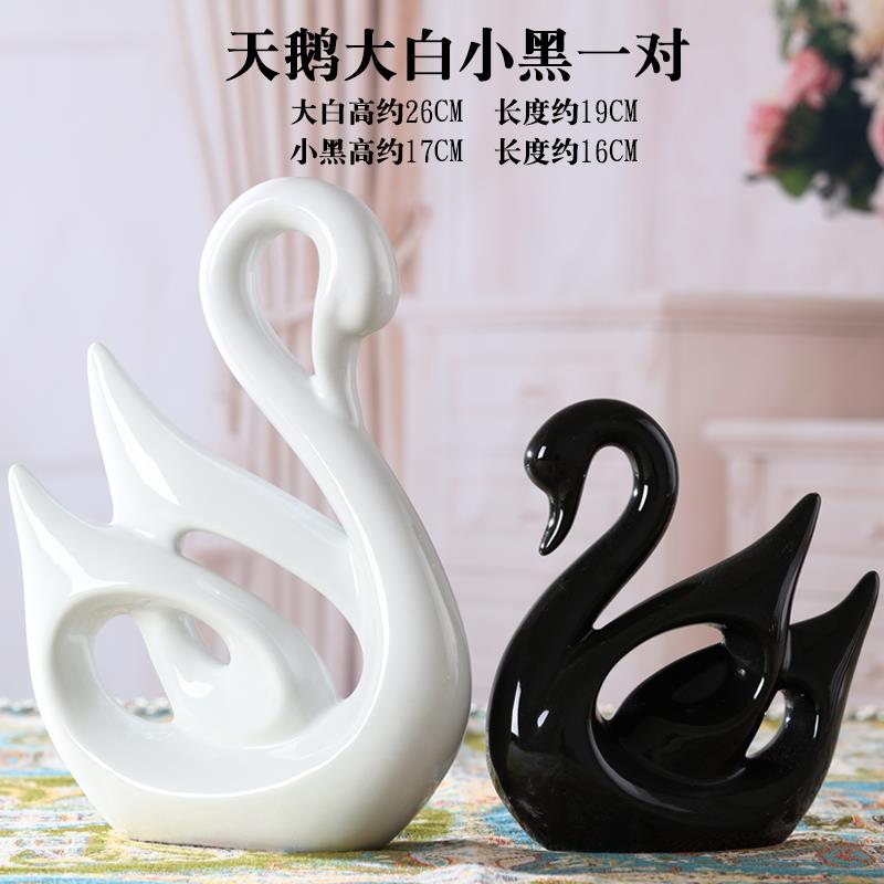 正品客厅摆件创意奢红色轻家居天装饰品鹅电视柜酒柜陶瓷小摆艺设