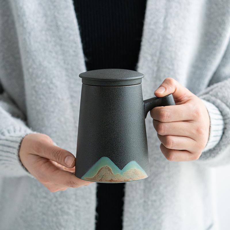华凉马克杯陶瓷带盖过滤远山杯大容量茶水分离杯泡茶杯定 制logo