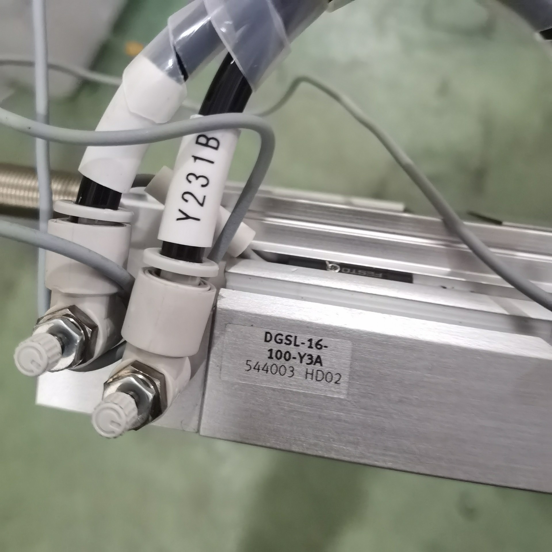 拆机费斯托滑台，DGSL-16-100-Y3A  54400