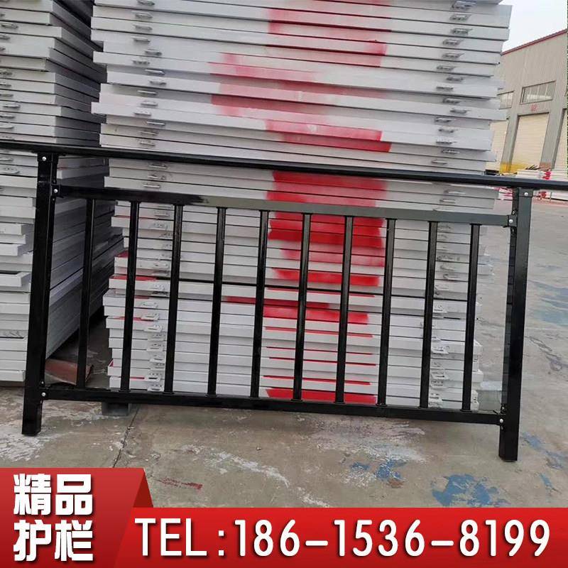 露阳台护栏烤漆栏杆喷塑锌钢小区学校工程地厂房围栏铁艺栅栏室外