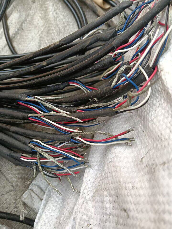 3月22日岳阳市处置纯铜电缆线一吨网络拍卖公告