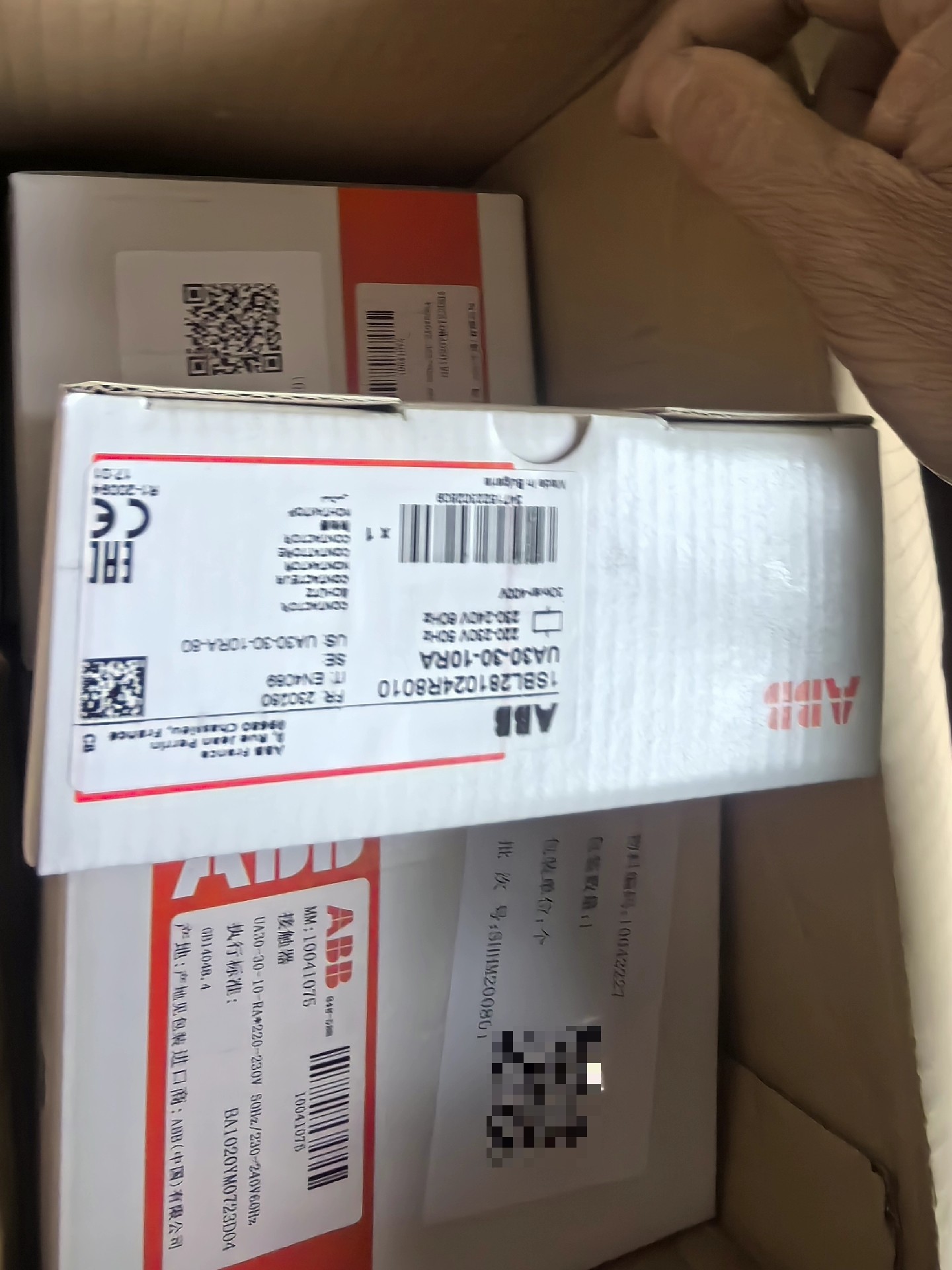 ABB UA切换电容交流接触器UA30-30-10RA，1S