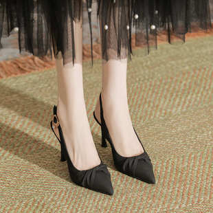 包头单鞋女2023秋季新款法式浅口尖头一字扣细跟高跟鞋大码41女鞋