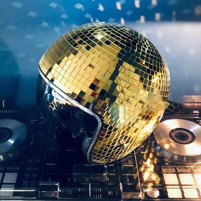 Disco ball Helmet with Retractable镜面酒吧节日迪斯科球头盔