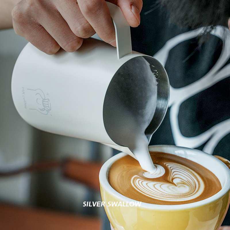 HA'COFFEE尖嘴2.0拉花缸压纹拉花杯不锈钢意式咖啡机奶缸600ml
