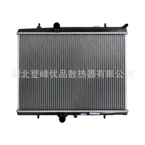 源头厂家全车系汽车配件散热器水箱101B701-010适配于B70