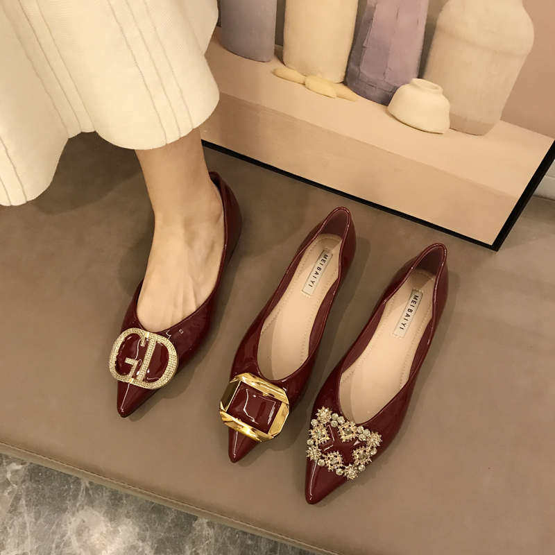 平底单鞋女2025春季新款韩版尖头浅口方扣水钻漆皮百搭软底豆豆鞋,女鞋,浅口单鞋,淘宝优惠券,粉丝福利购,淘宝优惠卷