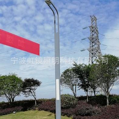 自己工厂LED路灯虹镜照明余姚厂家方管路灯60W--200W