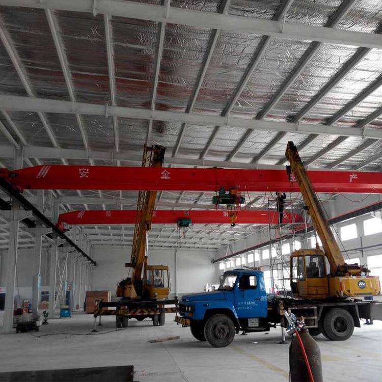 山东单梁起重机厂家销售8吨15吨单梁起重机 车间电动葫芦天车行车