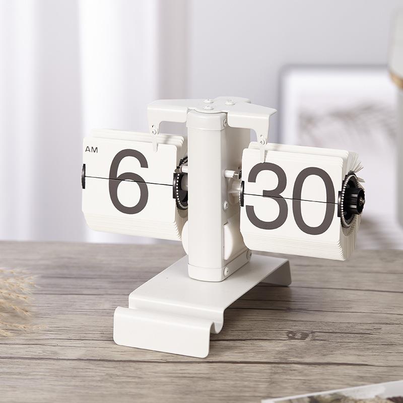 自动翻页钟妙刻复古小天平表客厅桌面座钟工艺品单脚时钟