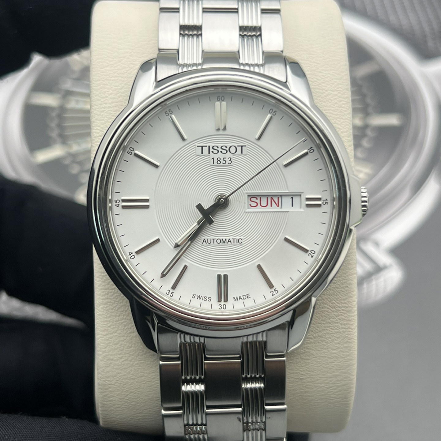 即刻拍9.8新天梭男表恒意自动机械正品T065.430.11.051.00