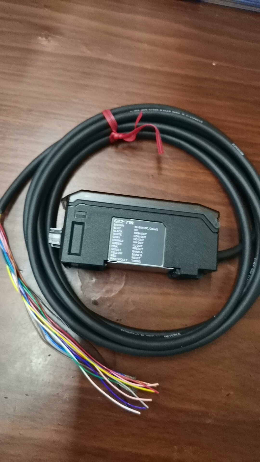 基恩士放大器GT2-71N，正品9成新