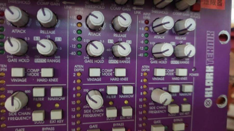 1月1日北京【京械8331】单位淘汰报废处置英国压线器一台网络拍卖公告