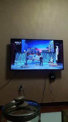 【画质对比】海信HZ43E35A和长虹43D5S哪个好，亮度质感哪个更佳？