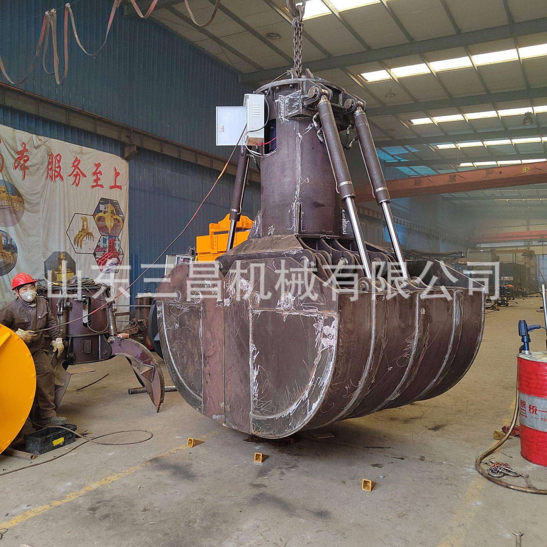 液压旋转贝型斗钢丝绳分体式下水抓淤泥斗6吨挖机加装双瓣斗