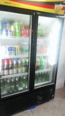 迈玮饮料柜啤酒水商用双开门冷藏柜怎么样？被忽然给好评后，发现后悔了？