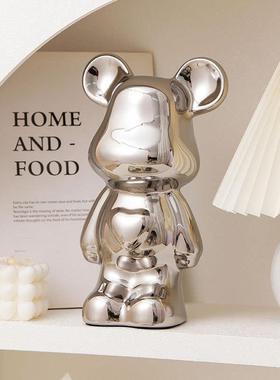 客厅摆件轻奢高级感2025新款28cm爱心潮玩简约时尚电视柜酒柜