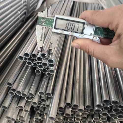 镀锌圆管镀锌管10mm12mm13mm16mm19mm20mm22mm25mm-100mm空心钢管