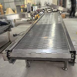 304不锈钢炼板输送机块状物料重型炼板给料机转弯食品炼板传送机