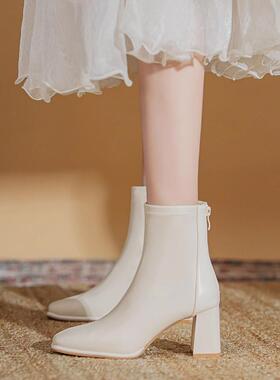 QVU~品牌专柜！真皮粗跟高跟短靴秋冬加绒洋气白色短靴气质瘦瘦靴