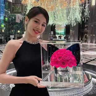 高端轻奢永生花玫瑰礼盒摆件送女友生日礼物全国配送香皂花真花店