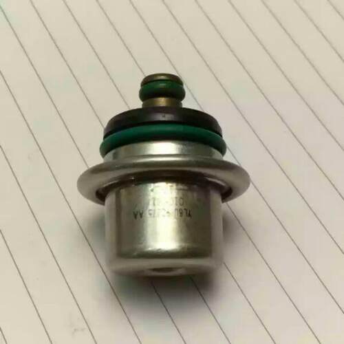 YL8U-9C375-AA，01053111A2燃油压力调节器