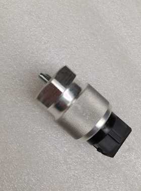 五征飞碟奥驰汽车20001800X3V3X2V2车速里程表传感器迈速表感应塞