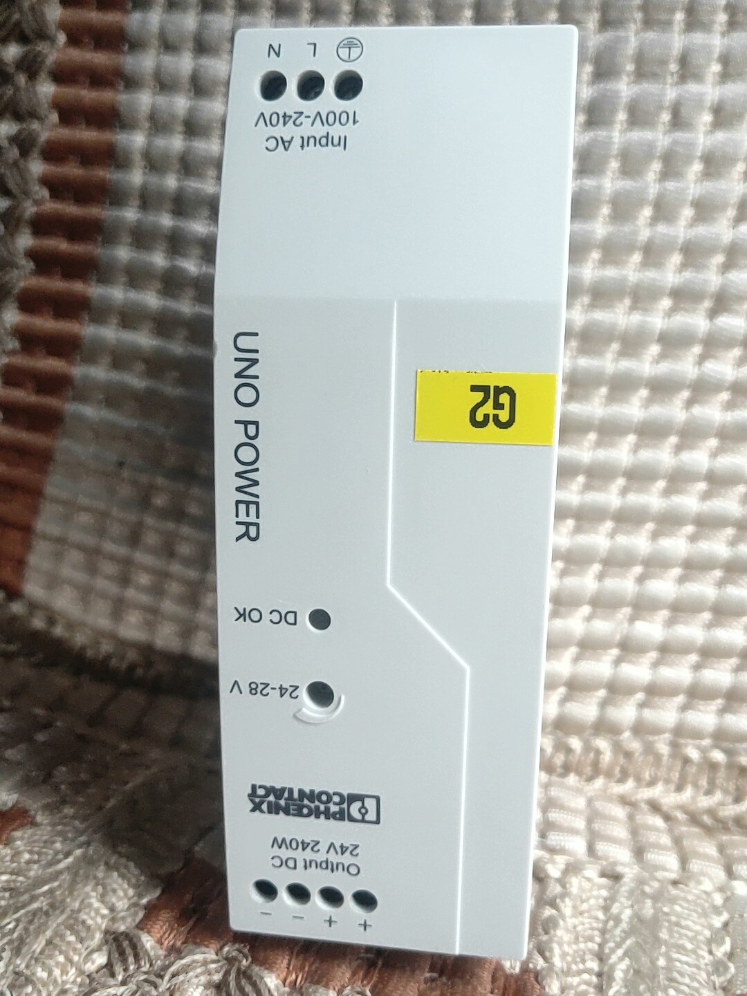 德国菲尼克斯 UNO-PS/1AC/24DC/240W，共两