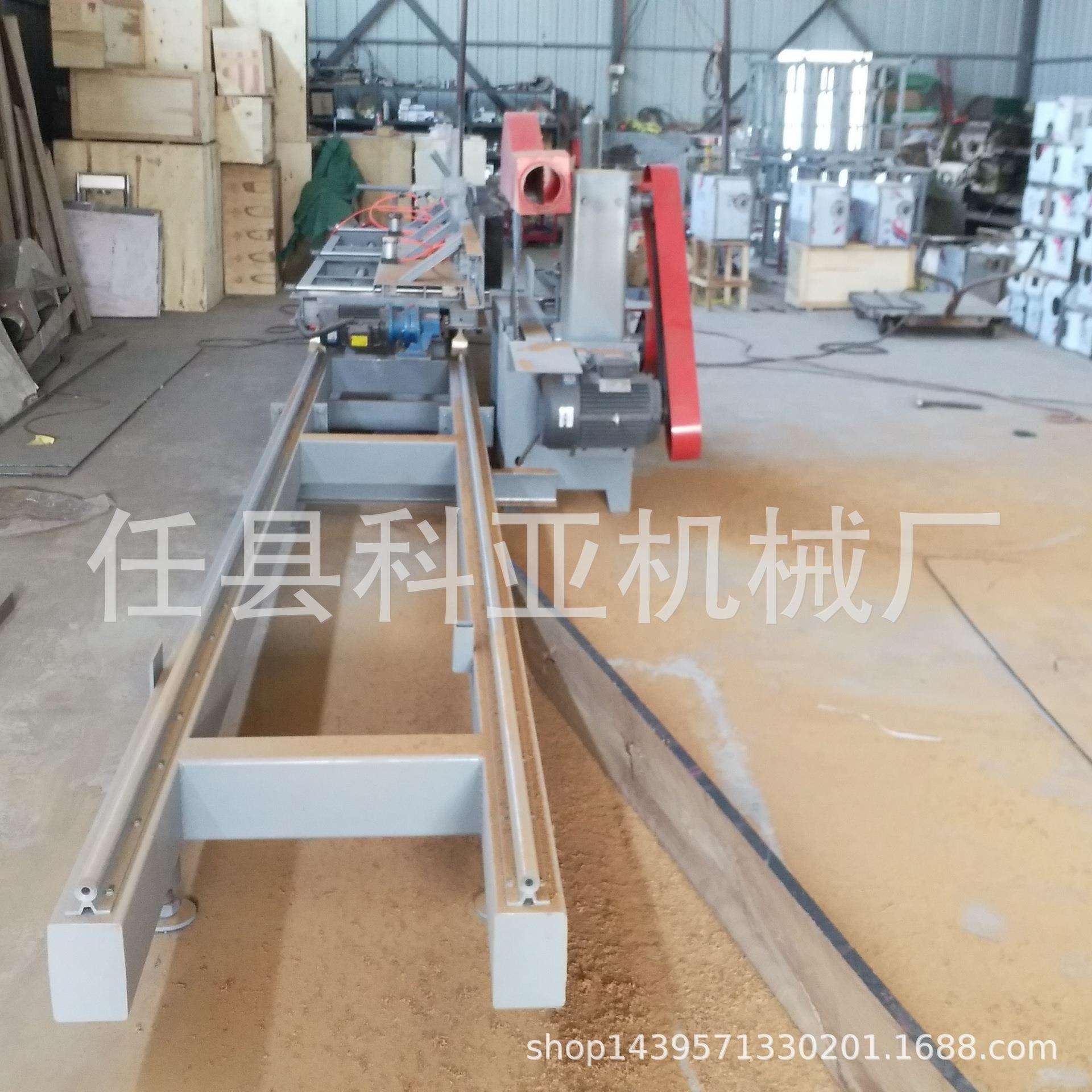 重型圆木推台锯木工带锯跑车原木推台锯圆盘锯大型圆木开料机
