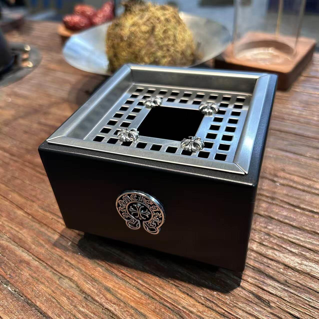 克罗不锈钢烟灰缸家用客厅创意大容量个性方形防风清洁床头高颜值
