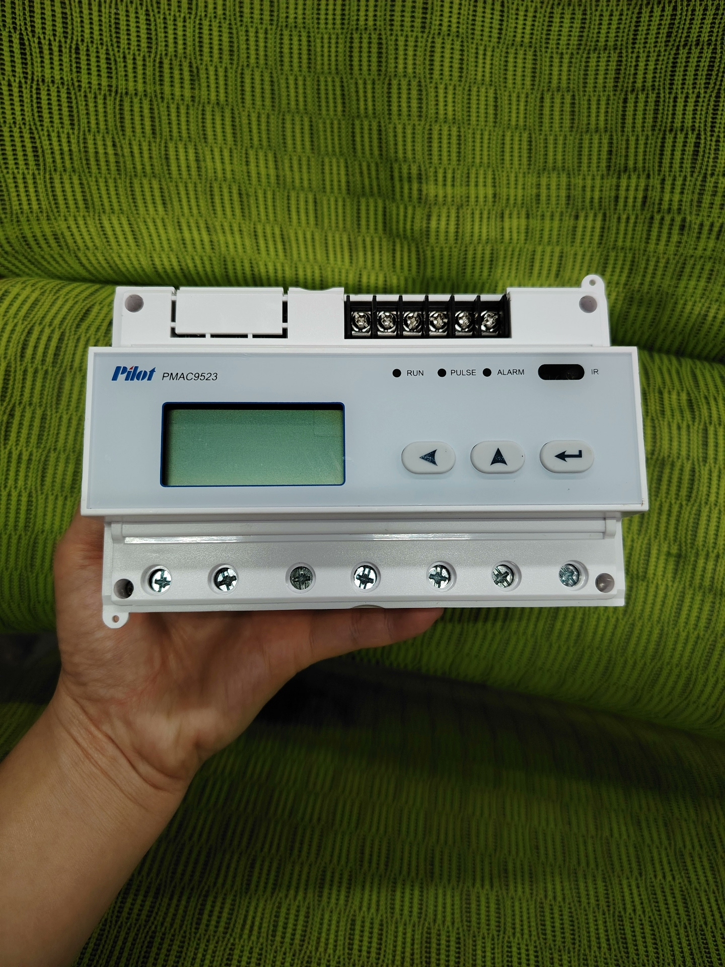 珠海派诺PMAC9523三相导轨式电表，功能完好，成色如下图