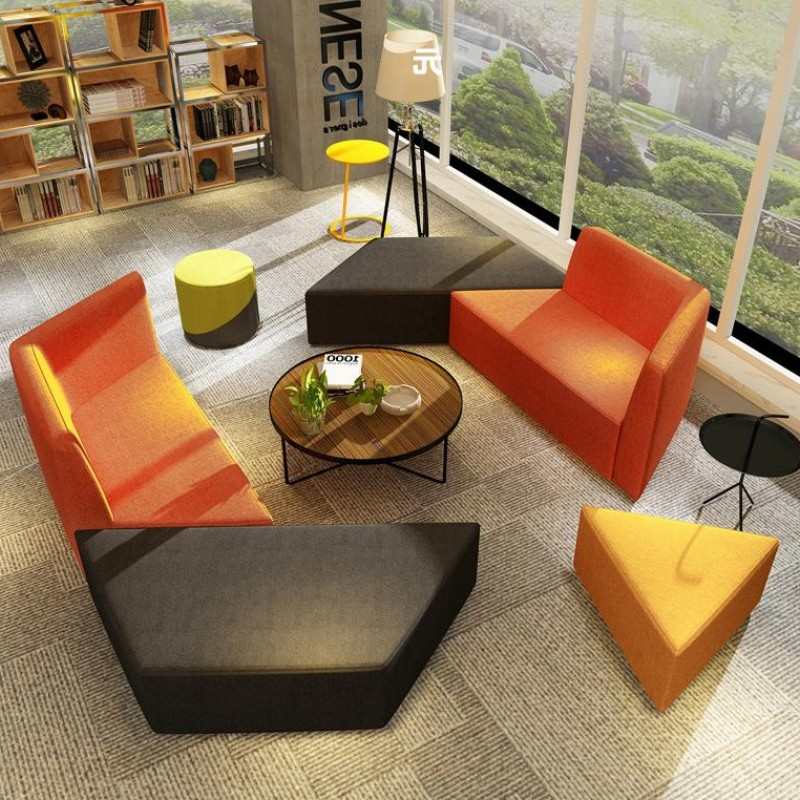 办公设计师区接待区区沙发异形沙发创意区前台等候会客公司签约