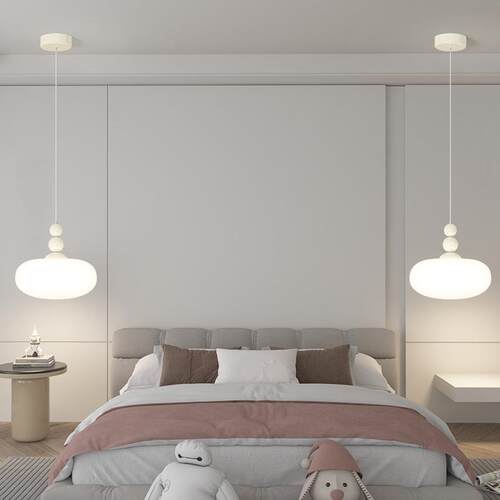 Lighting中古卧油风创意鹅卵石奶餐桌岛台多头吊灯现代简约室床小