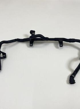 STZT17127548224适用宝马3系E81E92E93充气导向件