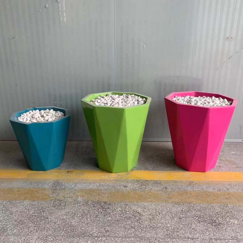 玻璃钢创意户外绿植菱形阳台小花盆 商场步行街彩色装饰组合花器