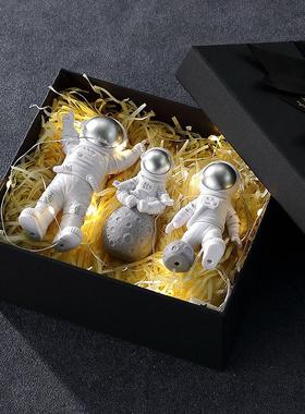 男孩摆件房间家居书桌装饰品书架客厅儿童书房男童卧室书柜小学习