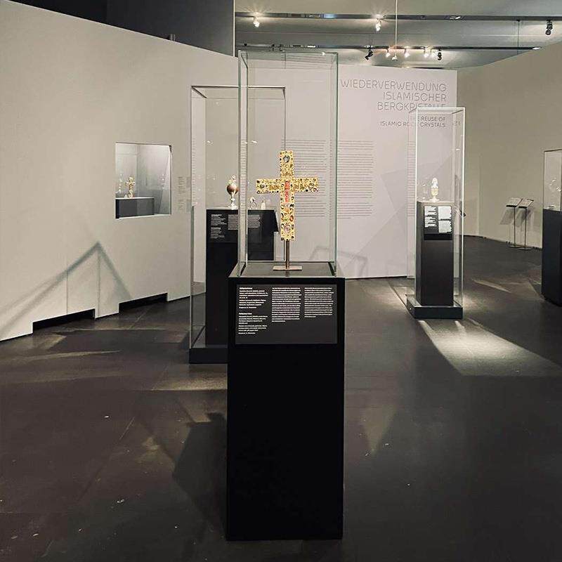 博物馆展示柜古董文物瓷器珠宝文玩收藏陈列柜金属玻璃柜厂家直销