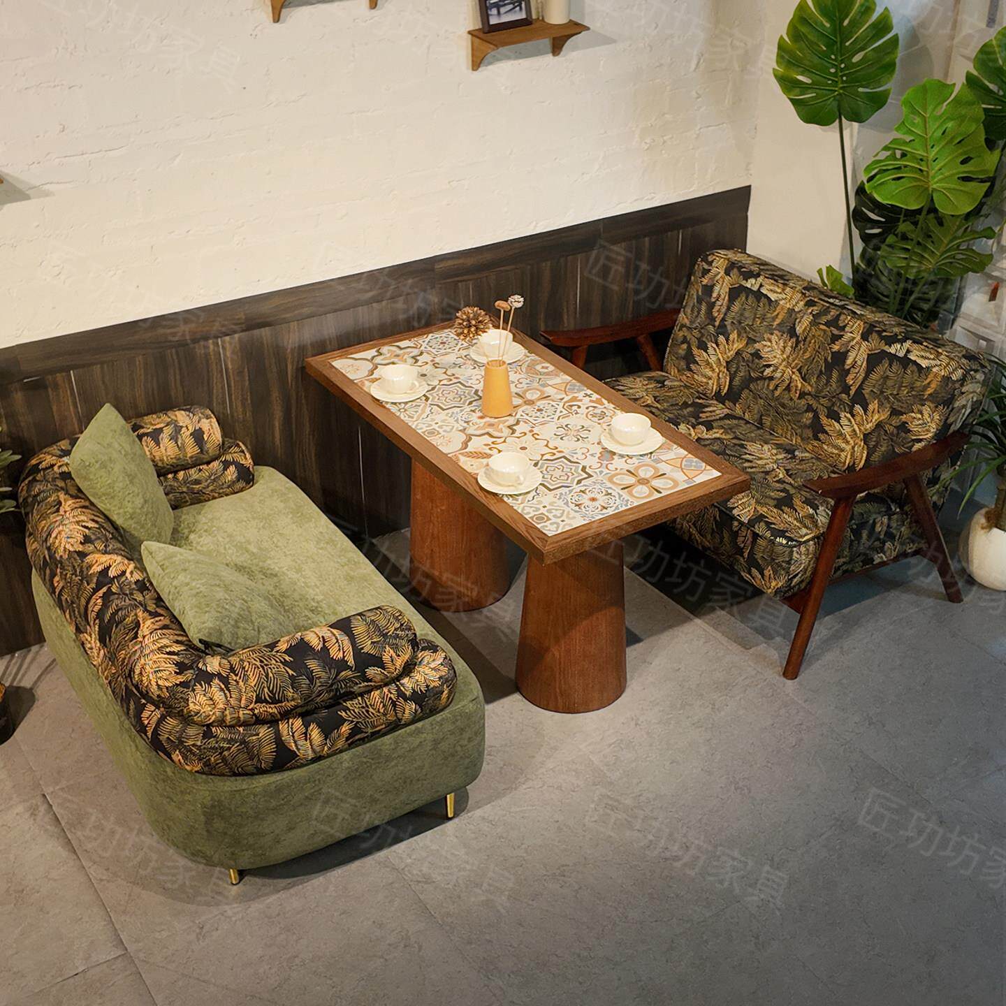 中古实木沙发椅复古西餐厅餐桌椅组合商用咖啡奶茶店休闲茶几桌椅