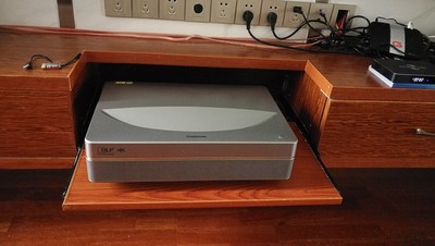 长虹4k激光电视机D5UR怎么样清晰度如何，最新使用评测