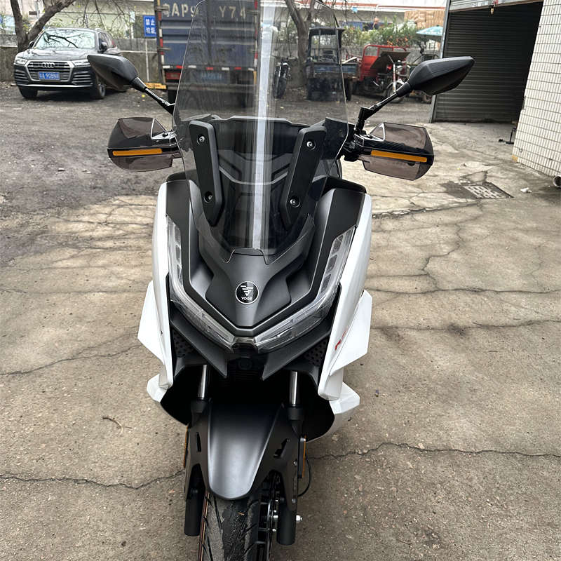 适用隆鑫无极SR250GT 改装手把前挡风护手罩防风护手防摔防雨配件