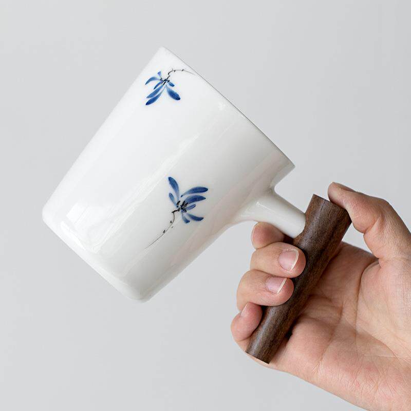 新款直销手绘蝴蝶兰花陶瓷茶杯家用茶水分离泡茶杯办公室水杯过滤
