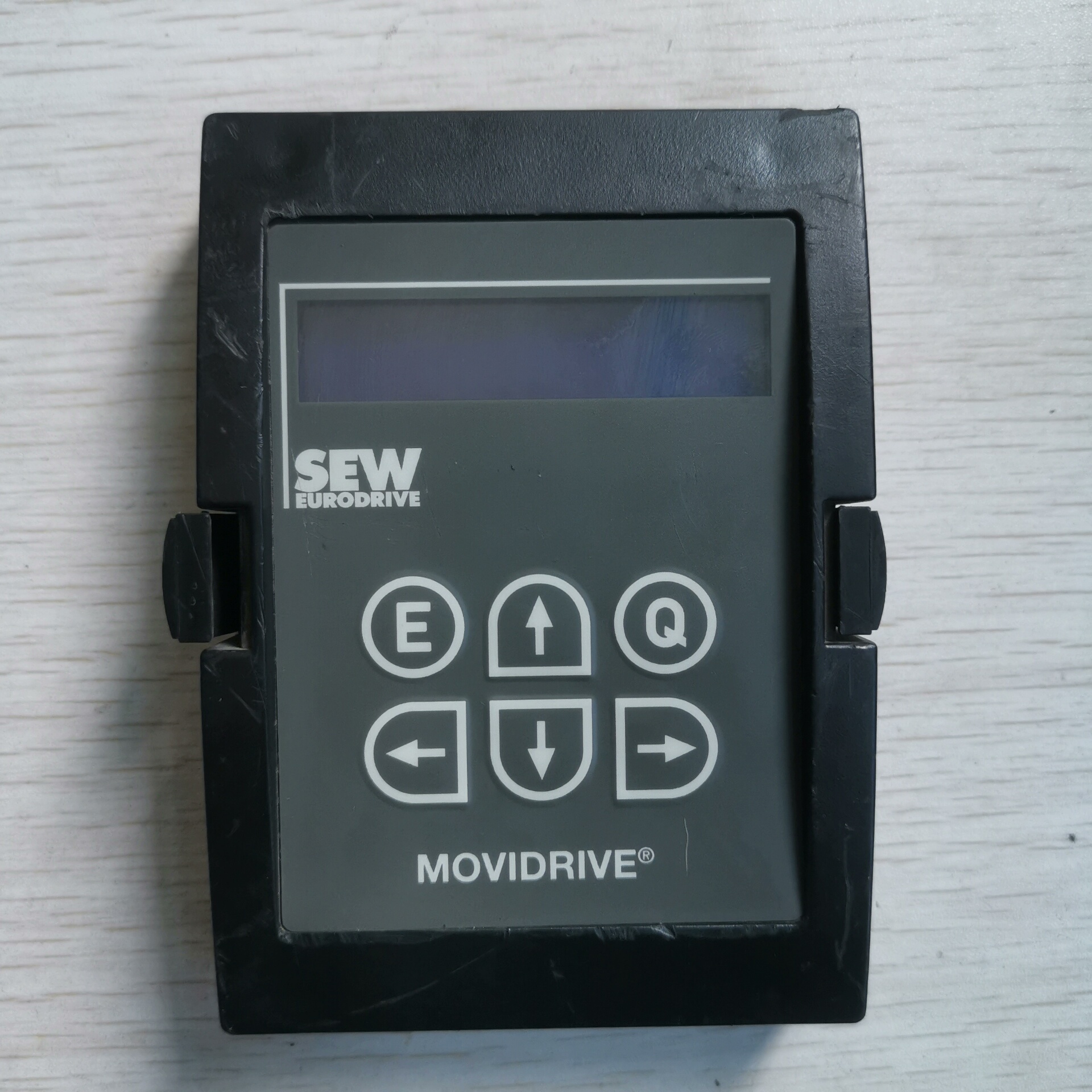 SEW控制面板，DBG11B-09变频器控制面板，成色如图，