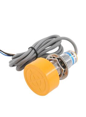 沪工电感式接近开关J8-D25B1 B2 B3 B4三线NPN直流常开传感器PNP